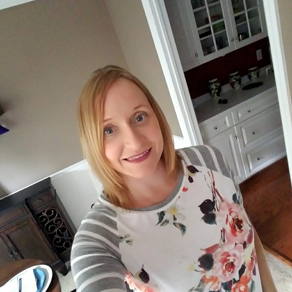 Meet your Posher, Cortney